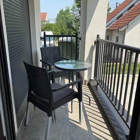 Ninkovic - Raj Apartment *